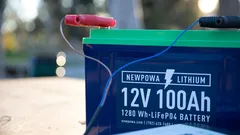 La madera innovadora ofrece baterías de autos eléctricos más seguras y ligeras